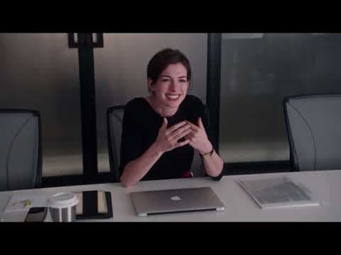 The Intern (4 of 13) - Ben meets Jules