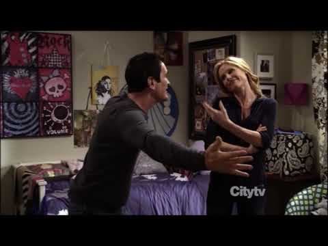 Modern Family 9   Devices 2