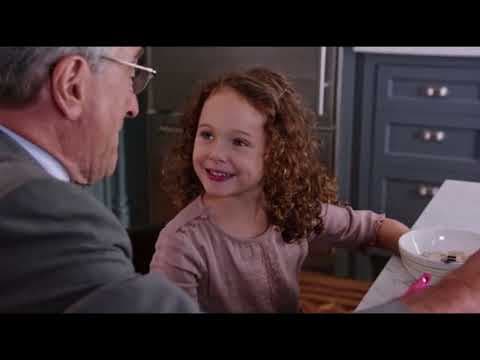 The Intern (8 of 13) - Ben Meets the Family